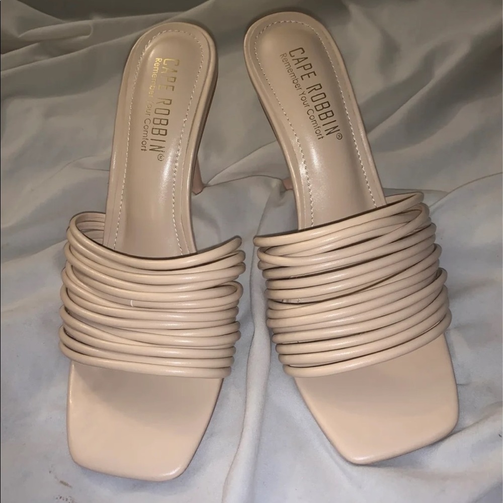 Forever 21 nude heels